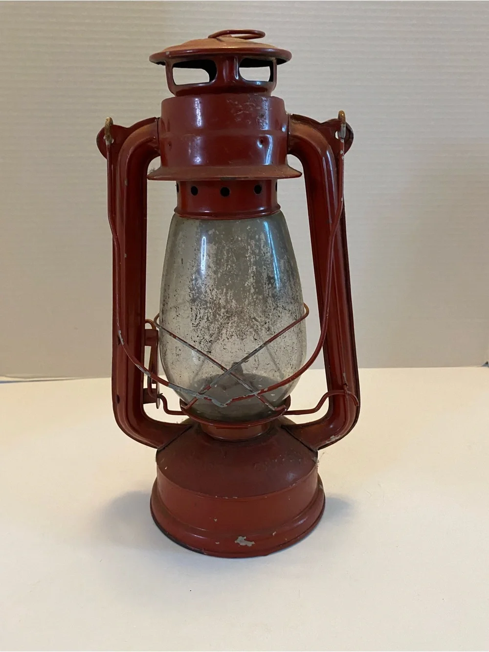 Vintage WangGuang Red American Camping Kerosene Lamp 12